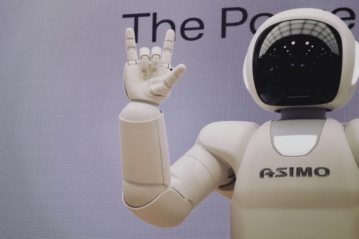 Humanoids: The Four-Hour Wall: Why Humanoid Robots Keep Running Out of Juice