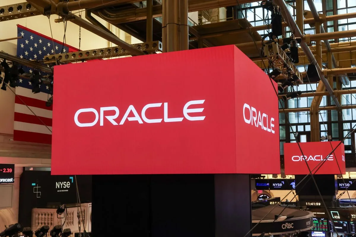 Photo for: Oracle Plans to Spend $70 Billion on Data Centers This Year. Investors Are Nervous.