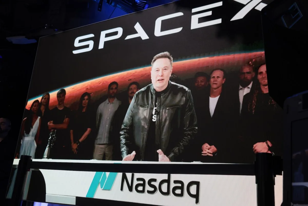 Photo for: SpaceX Is Finally Going Public. I've Seen This Movie Before.